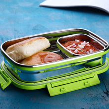 Portable lunch pack with sturdy handle for easy carrying